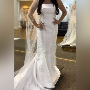 Elegant White Wedding Dress